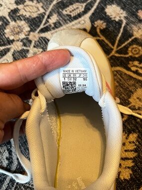 adidas Kids White Sneakers with Pink Star Detail